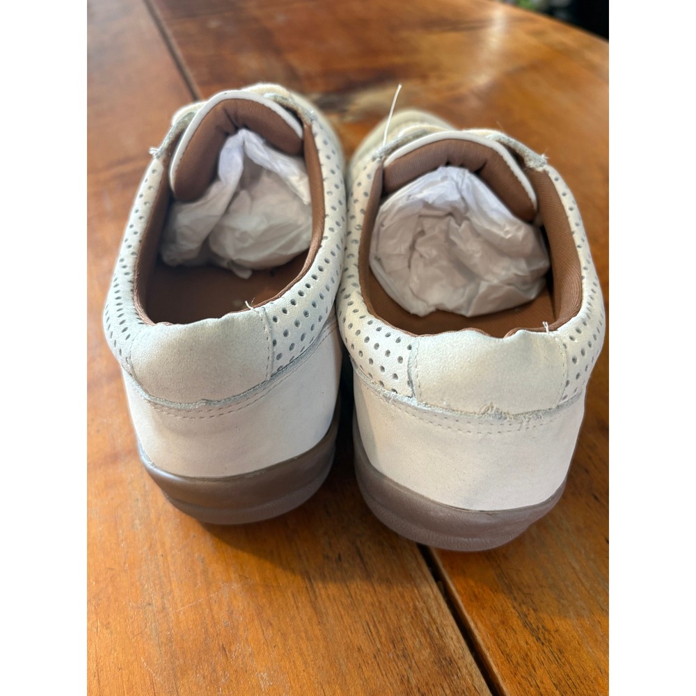 David Tate Sneakers Women's Off-White Perforated Leather Lace Up Comfort Shoes - Picture 3 of 7